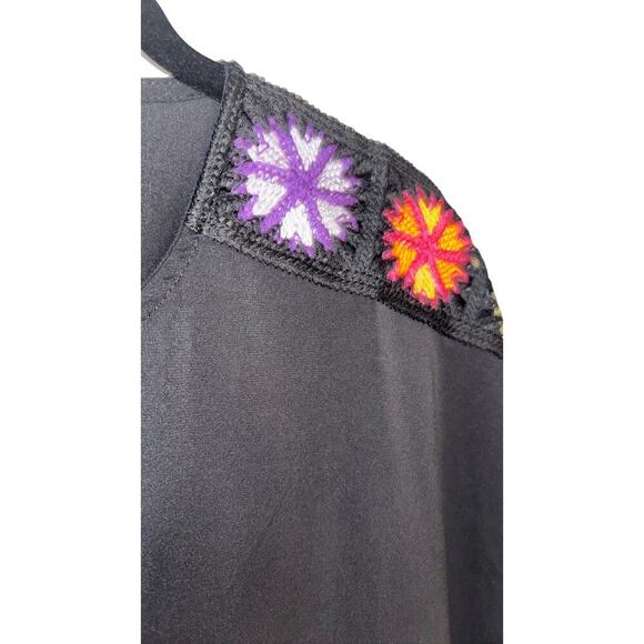 AZ Black Blouse with Colorful Embroidery-NWT - Picture 4 of 5